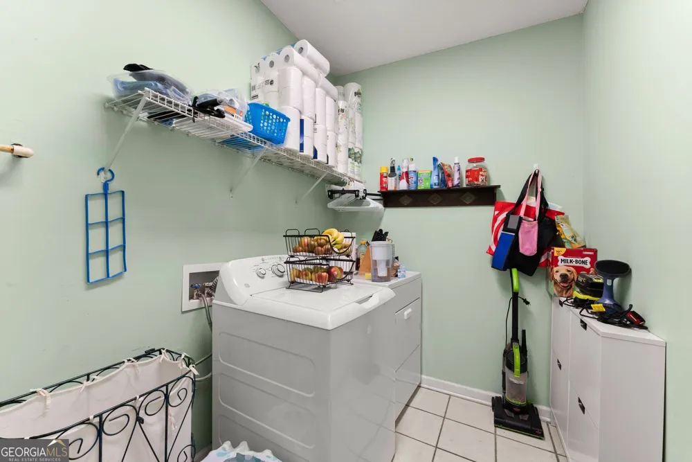 716 Michael DR Winder, GA 30680