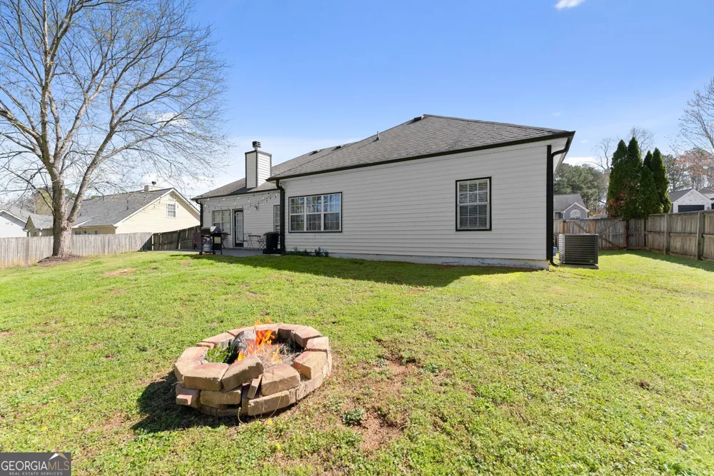716 Michael DR Winder, GA 30680