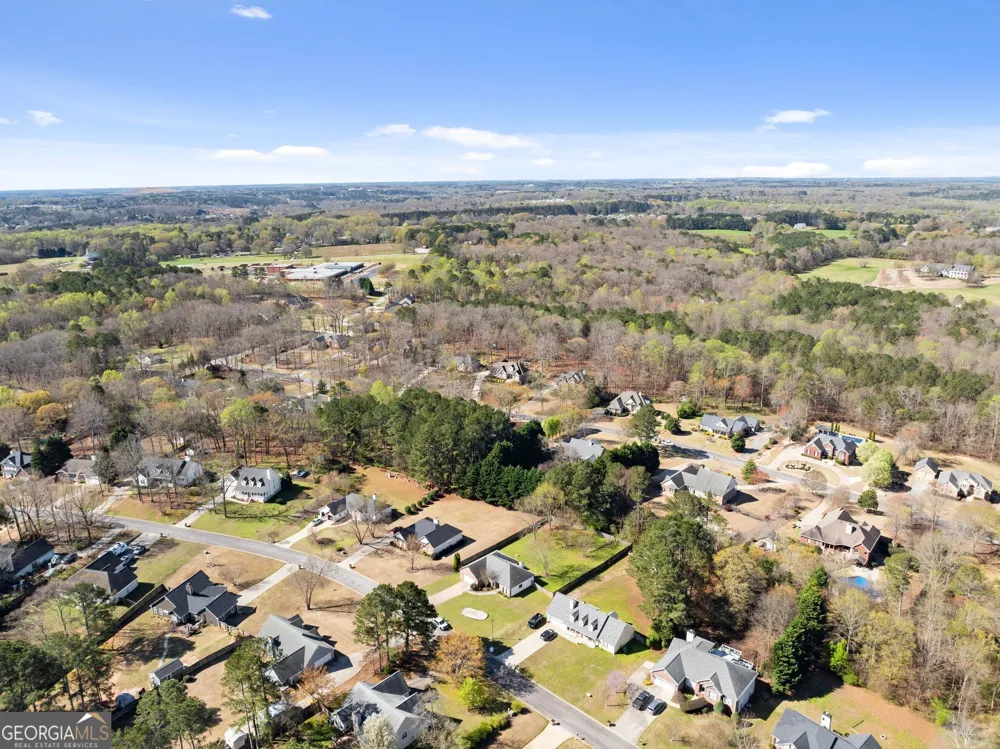 716 Michael DR Winder, GA 30680