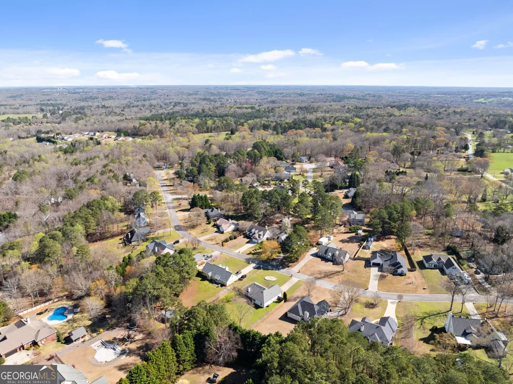 716 Michael DR Winder, GA 30680