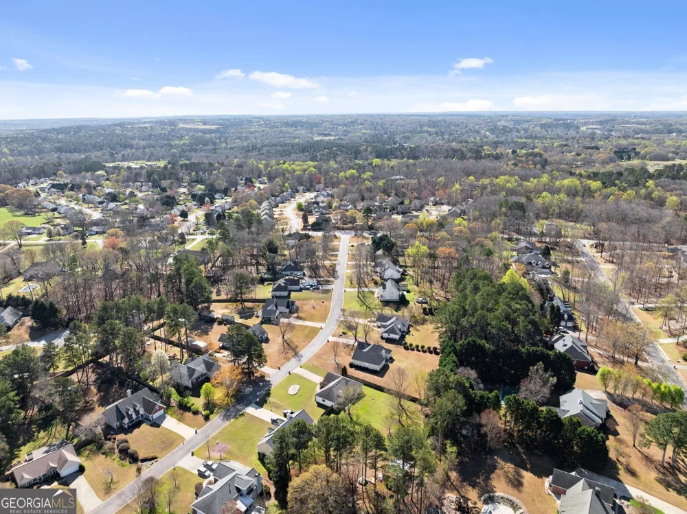716 Michael DR Winder, GA 30680