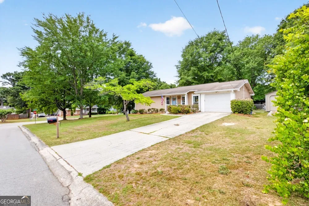 1783 Riverridge DR NW Conyers, GA 30012