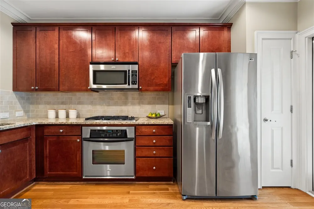 2704 Wander LN Alpharetta, GA 30022