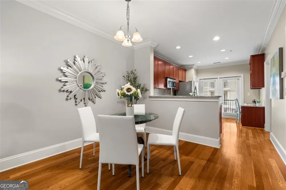 2704 Wander LN Alpharetta, GA 30022