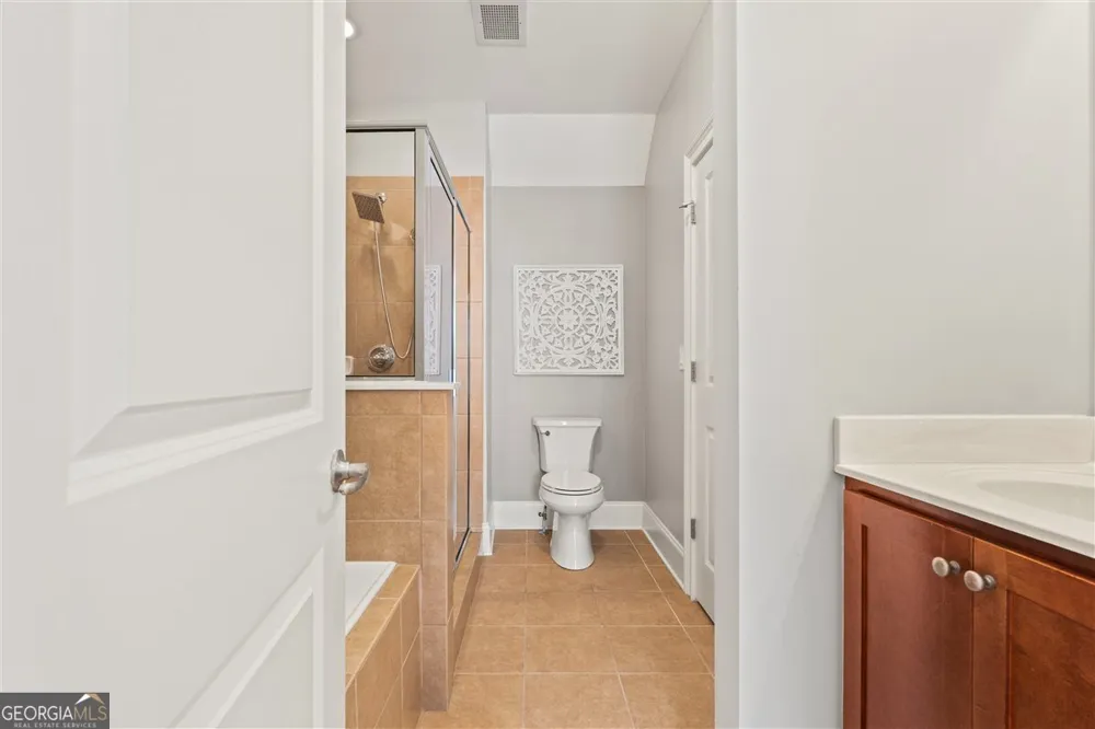 2704 Wander LN Alpharetta, GA 30022