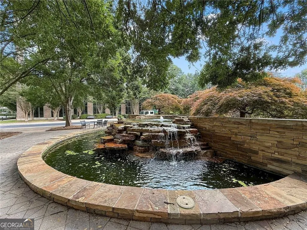 2704 Wander LN Alpharetta, GA 30022