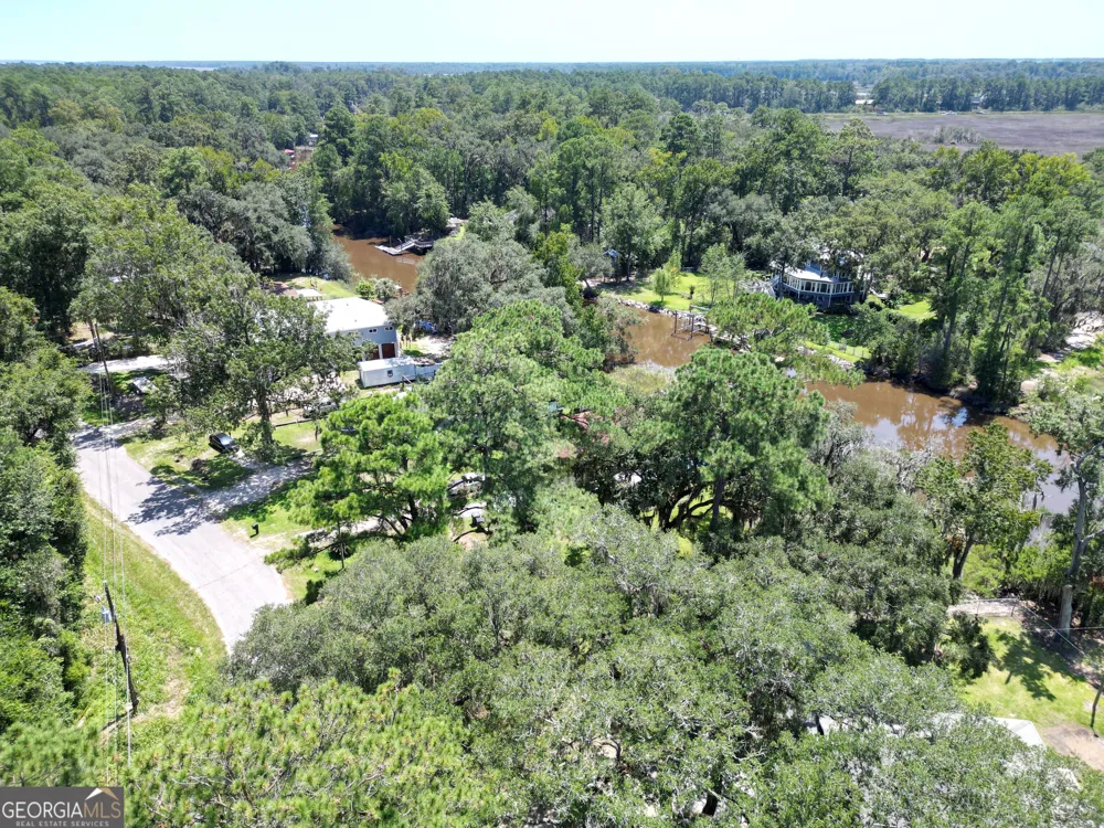 211 Tideland DR Midway, GA 31320