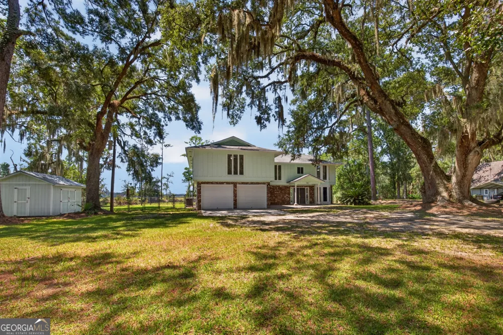 211 Tideland DR Midway, GA 31320