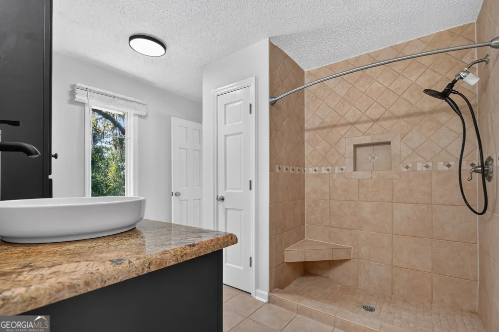 211 Tideland DR Midway, GA 31320