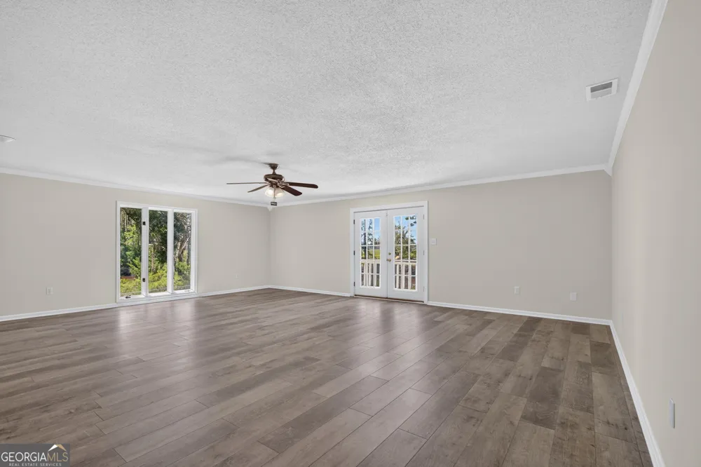 211 Tideland DR Midway, GA 31320