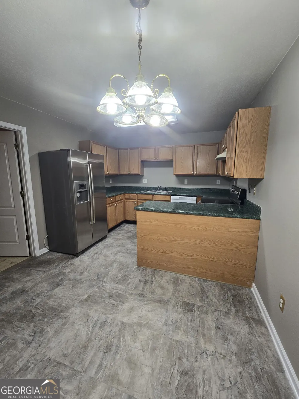 246 Beaumont HTS Macon, GA 31206