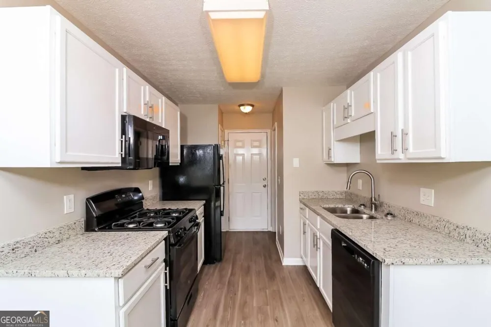 127 Silver Fox TRL Dallas, GA 30157