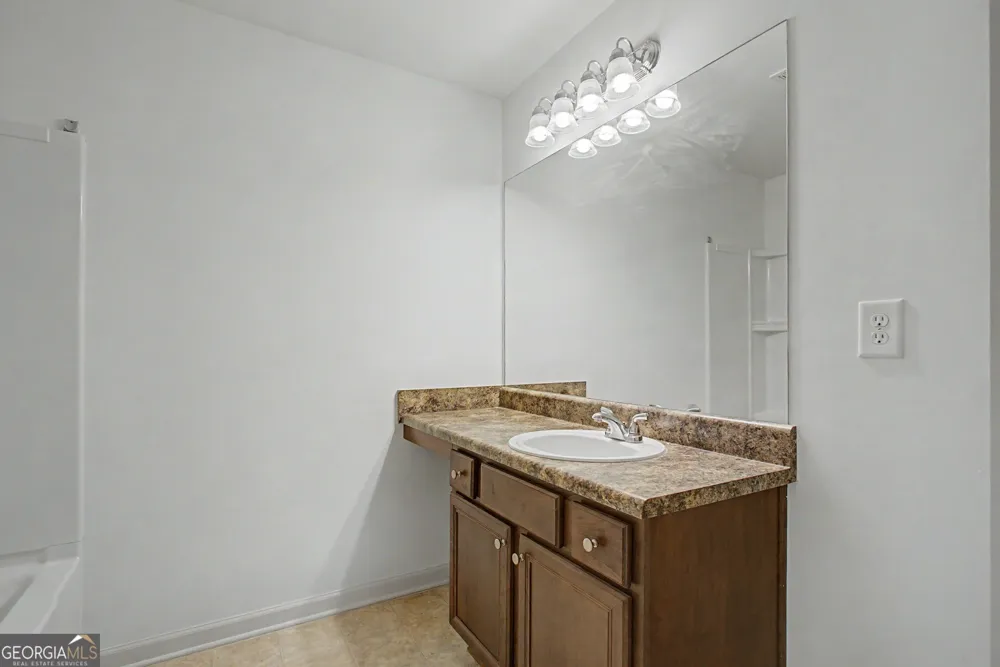 150 Merganser DR Jefferson, GA 30549