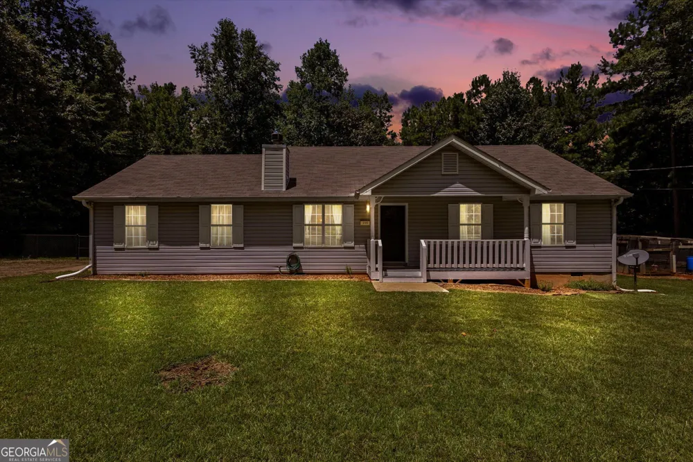 190 Smoak Field RD Griffin, GA 30223