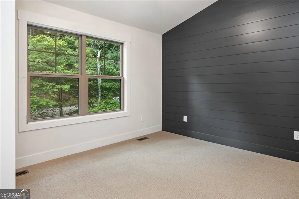 129 Monticello DR Ellijay, GA 30540