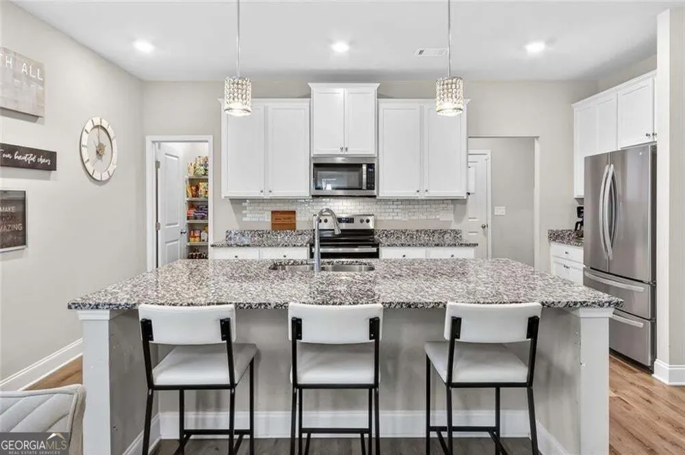 3721 Salvia DR Buford, GA 30519