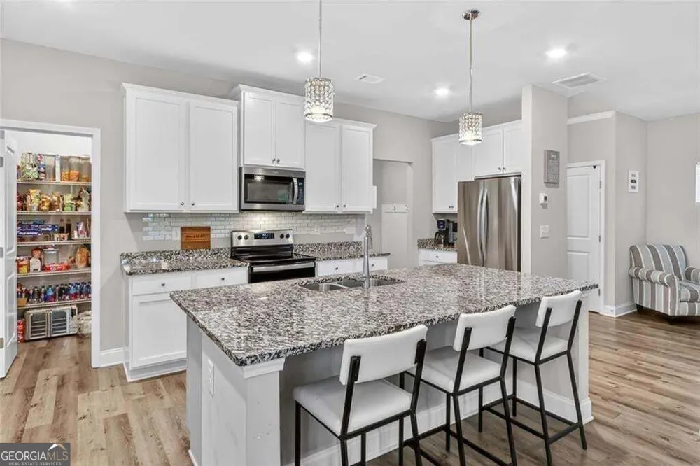 3721 Salvia DR Buford, GA 30519