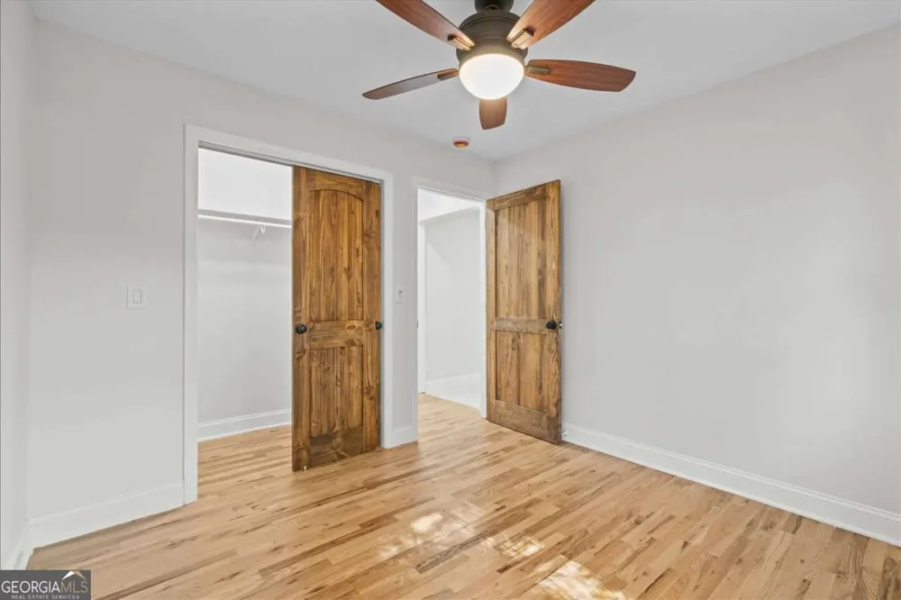 515 Woodlawn AVE Calhoun, GA 30701