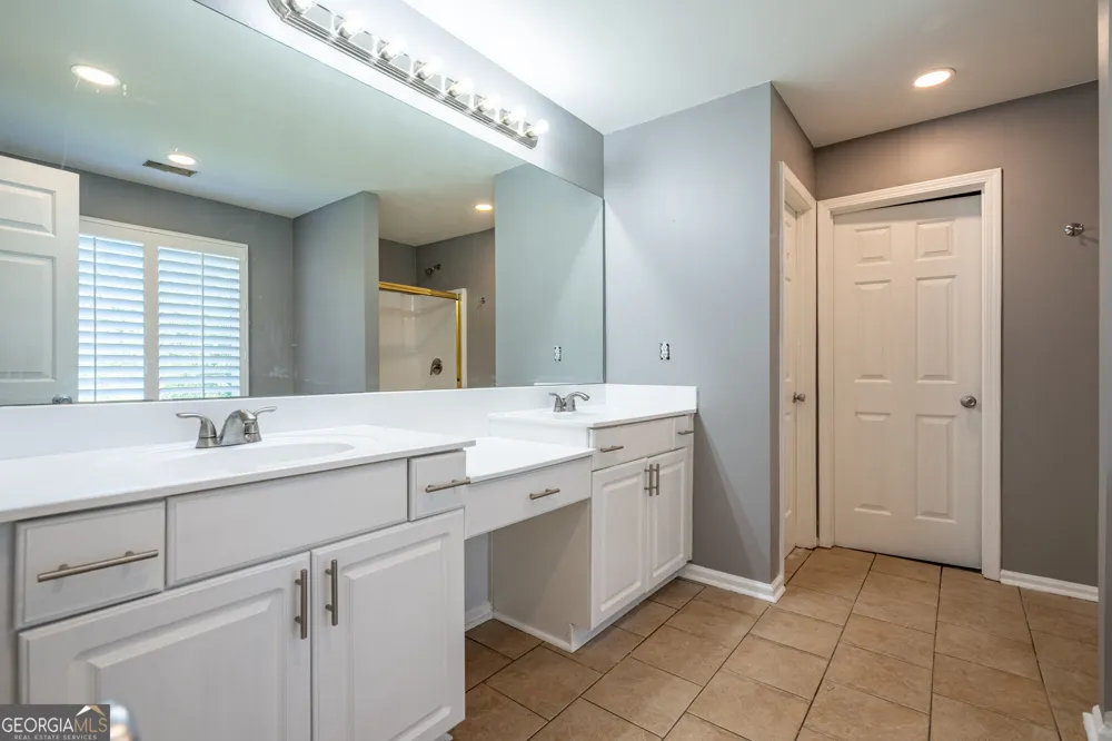 2230 Worthington DR Powder Springs, GA 30127