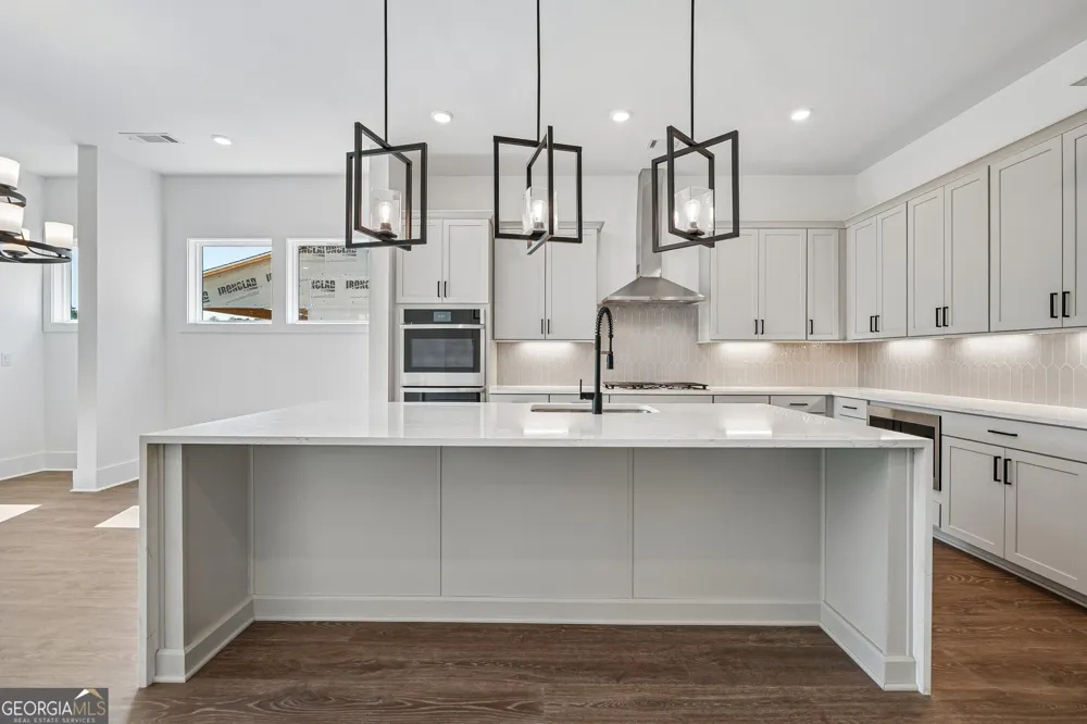 203 Regester WAY Peachtree City, GA 30269