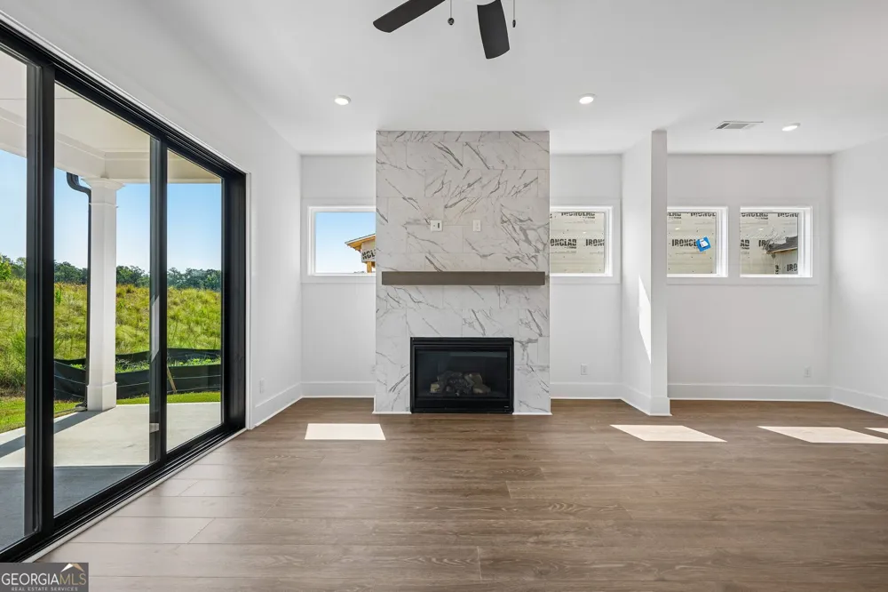 203 Regester WAY Peachtree City, GA 30269