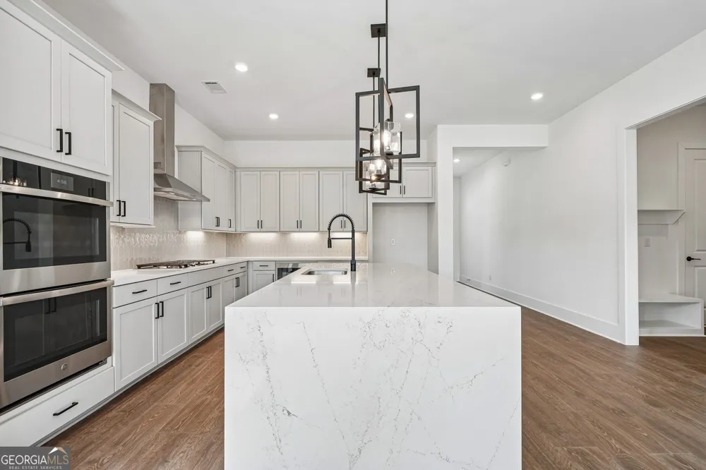 203 Regester WAY Peachtree City, GA 30269