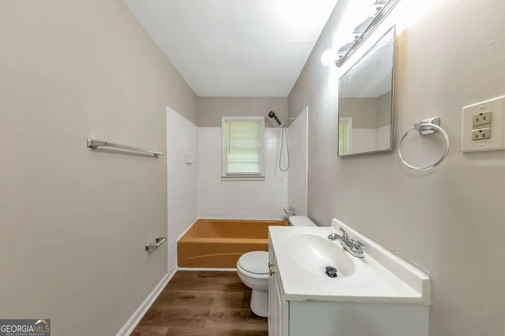 118 Victor CIR NW Atlanta, GA 30314
