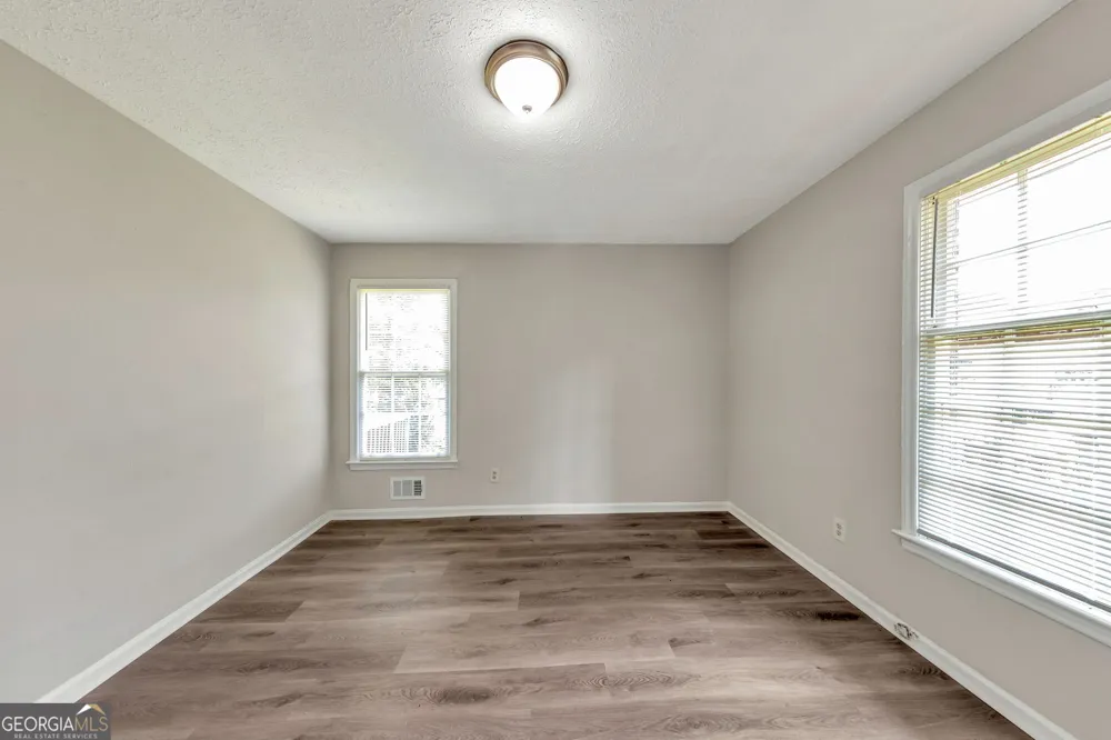 118 Victor CIR NW Atlanta, GA 30314
