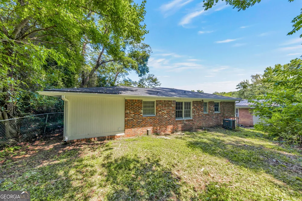118 Victor CIR NW Atlanta, GA 30314