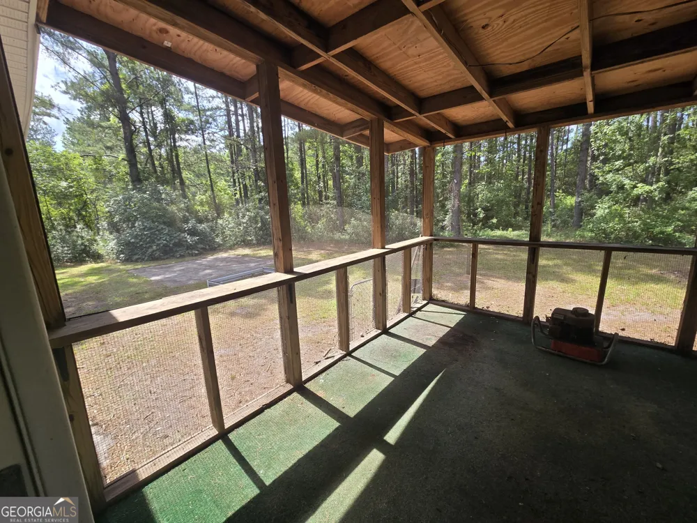 110 Bird RD Springfield, GA 31329