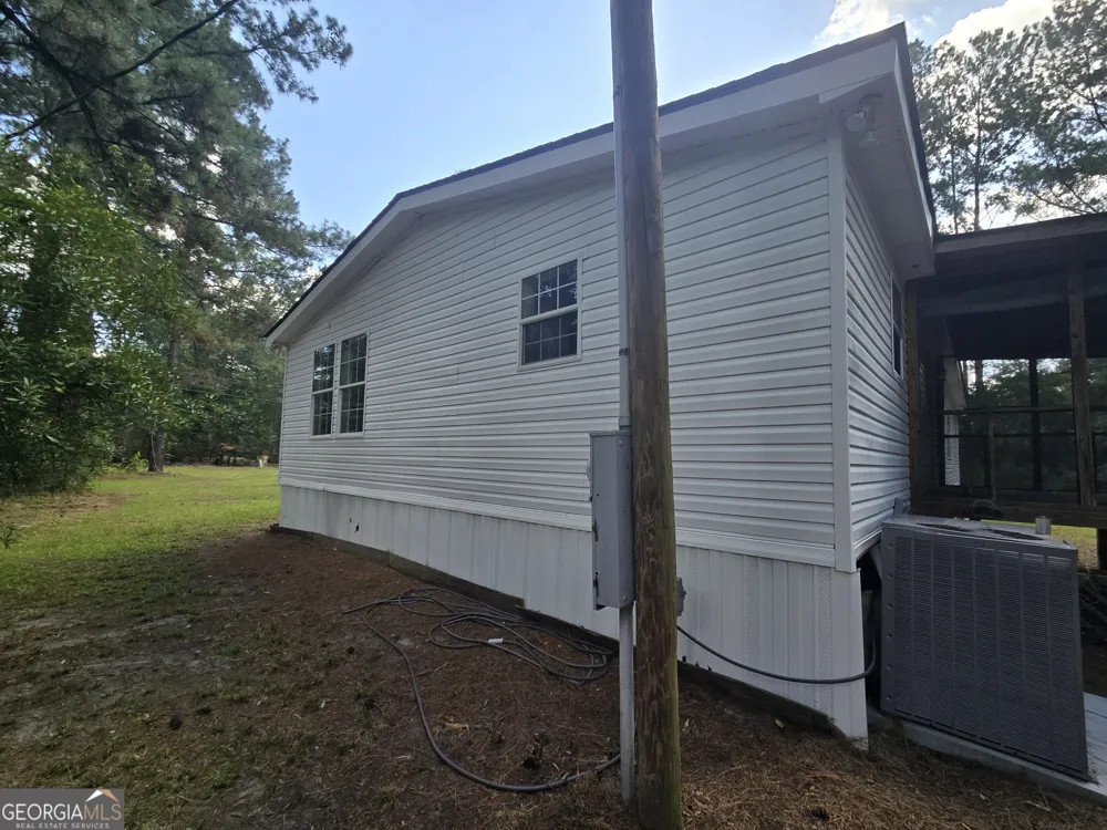 110 Bird RD Springfield, GA 31329