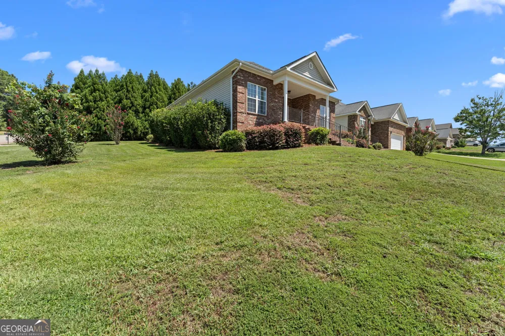 200 Lasso DR Warner Robins, GA 31088