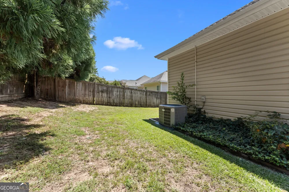 200 Lasso DR Warner Robins, GA 31088