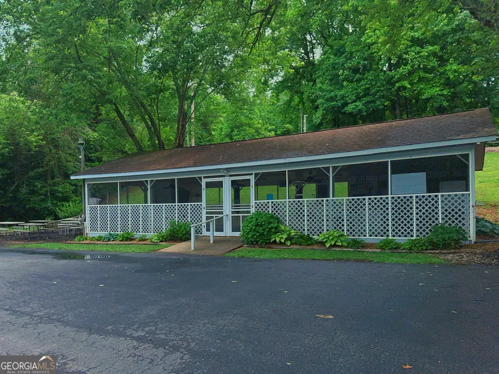 60 Park Vista DR Cleveland, GA 30528