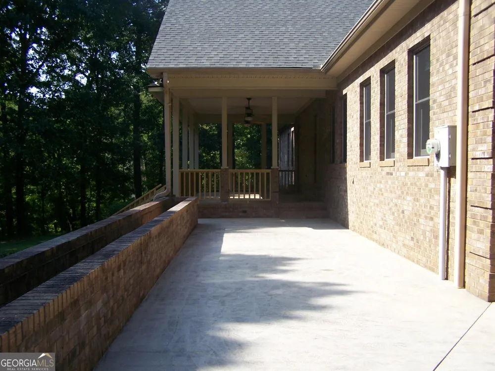 442 S Bethany RD Locust Grove, GA 30248