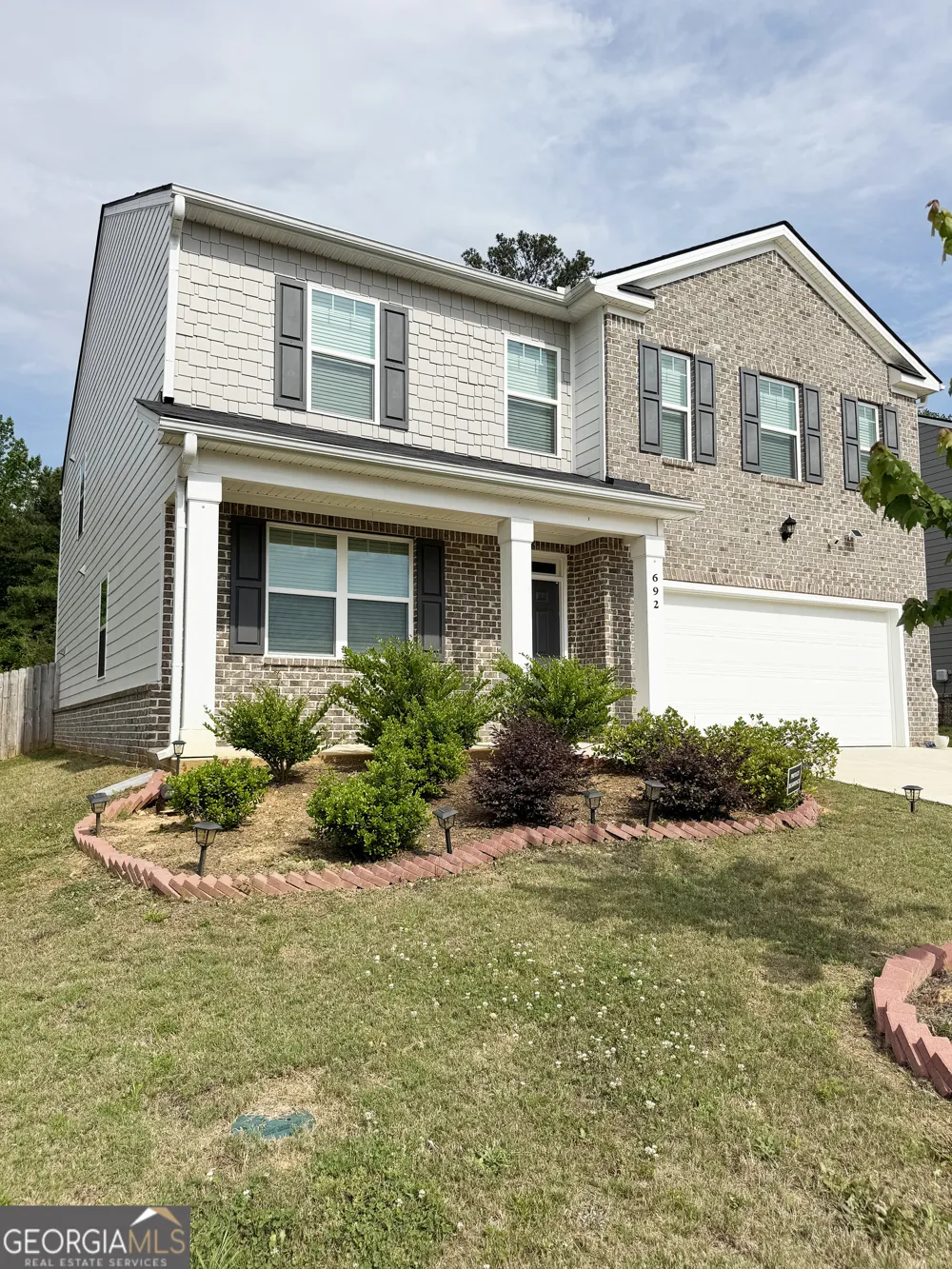 692 Whitman LN Stockbridge, GA 30281