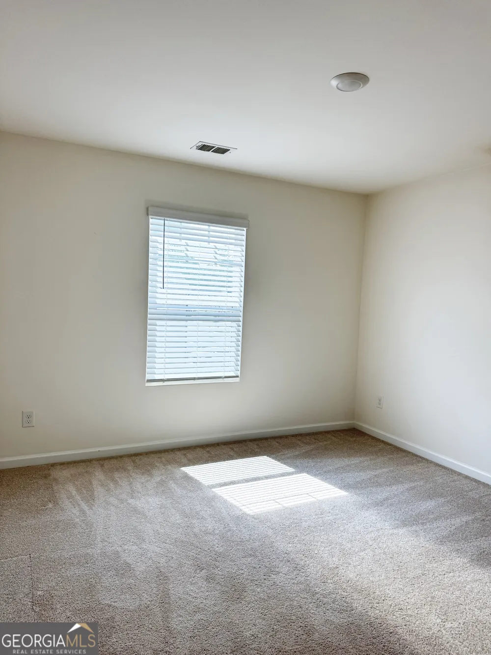 692 Whitman LN Stockbridge, GA 30281