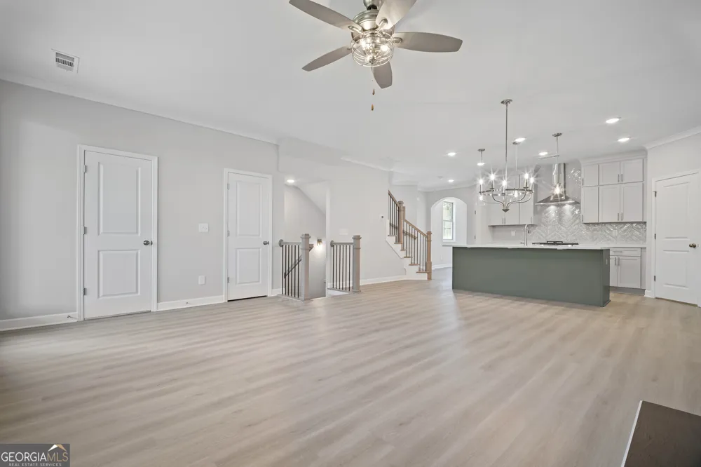 203 Retreat LN Canton, GA 30114