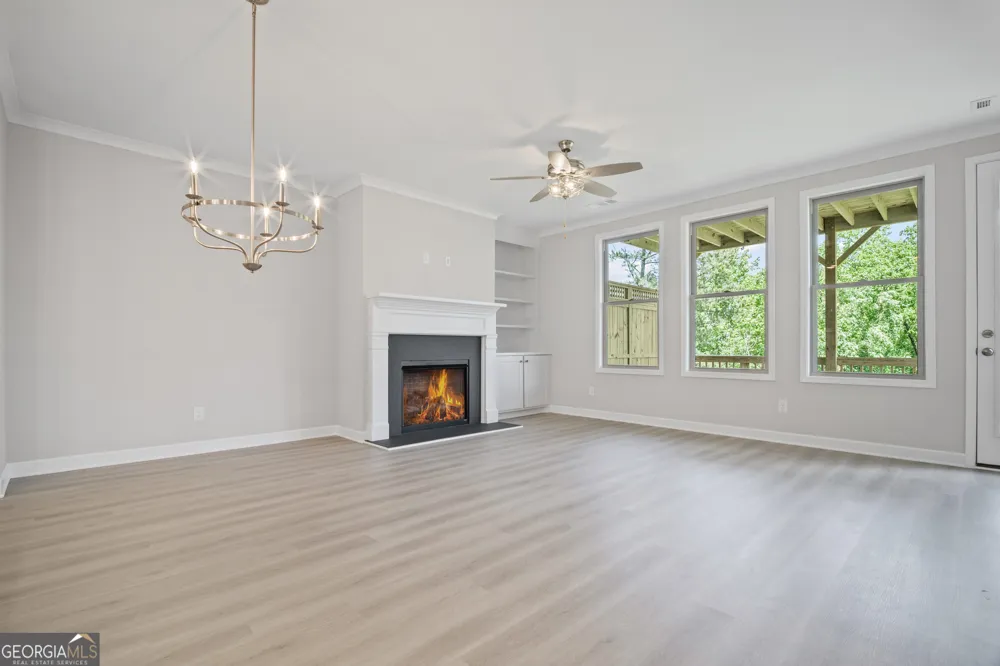 203 Retreat LN Canton, GA 30114