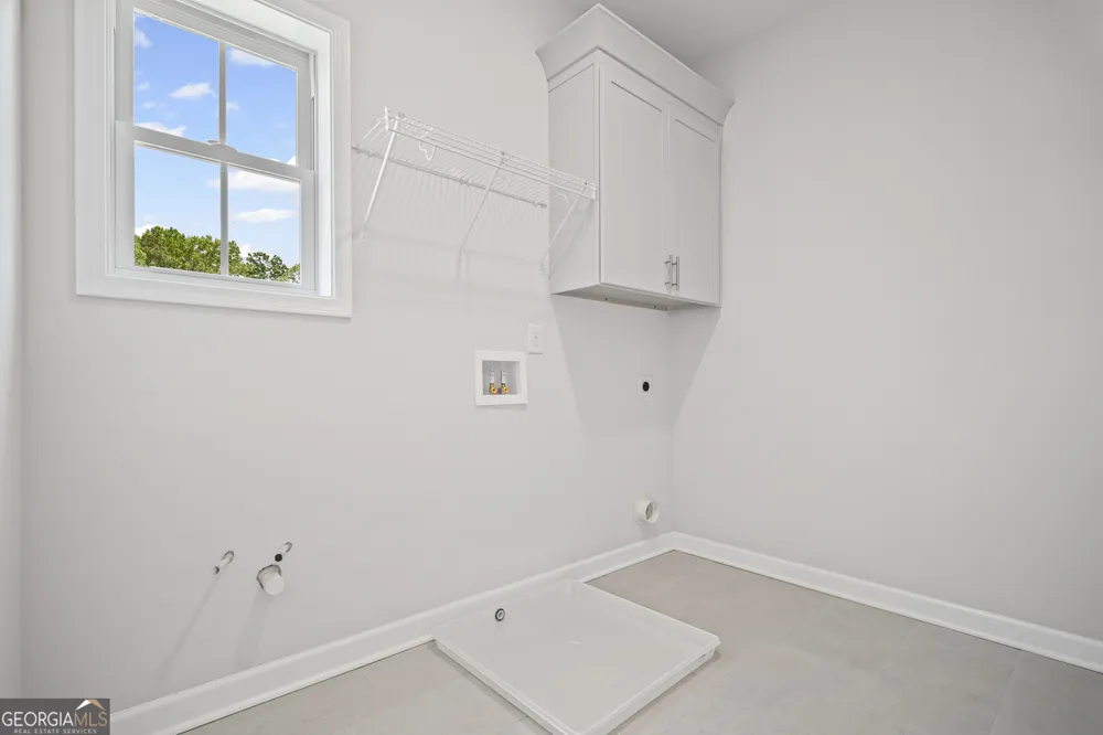 203 Retreat LN Canton, GA 30114