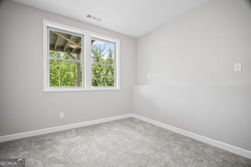 203 Retreat LN Canton, GA 30114