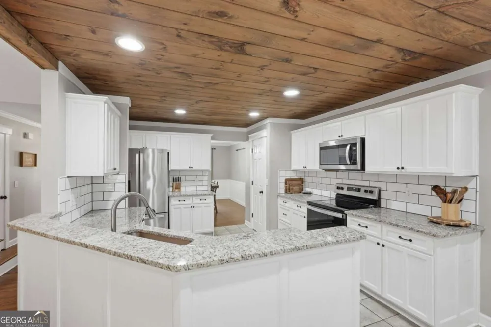 363 White Tail Ridge RD Jasper, GA 30143