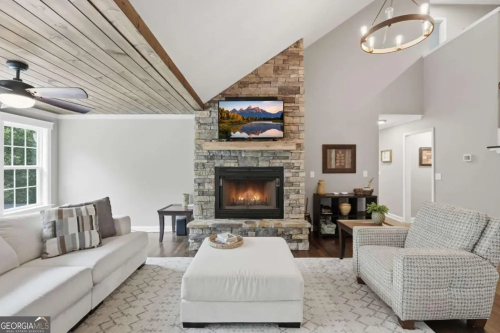 363 White Tail Ridge RD Jasper, GA 30143