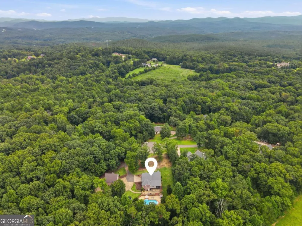 363 White Tail Ridge RD Jasper, GA 30143