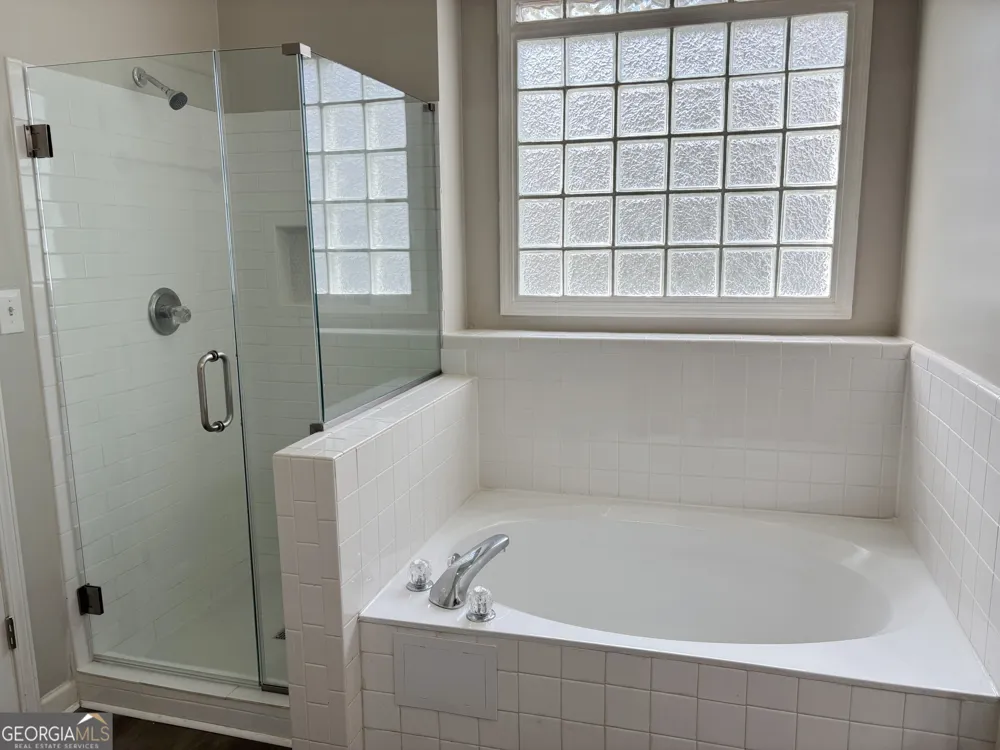 4390 Pinewalk DR Alpharetta, GA 30022