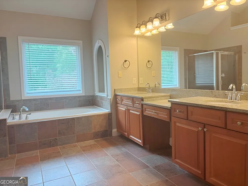 6315 Tamarack TRL Cumming, GA 30040