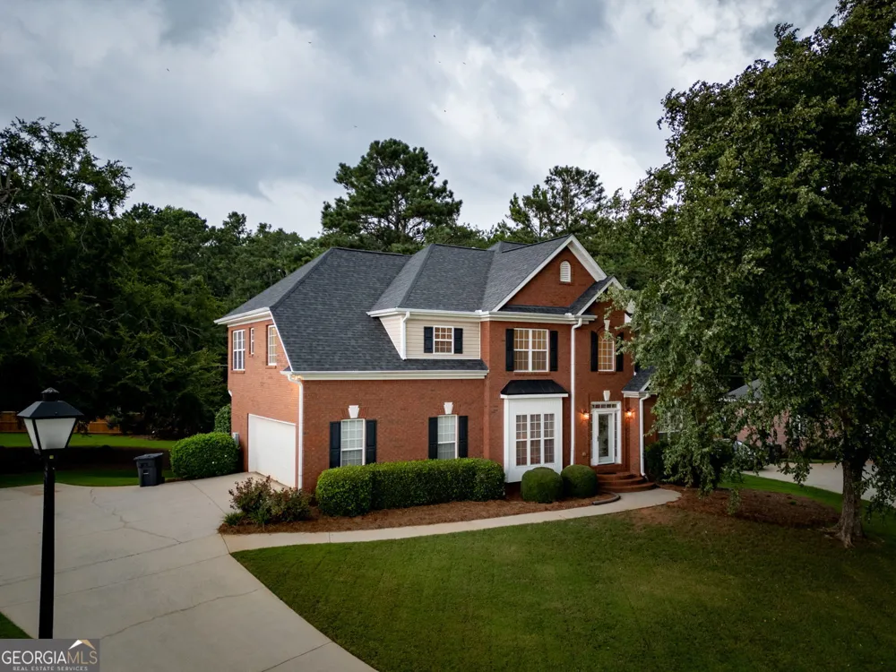 233 Thorn Berry Way Conyers, GA 30094