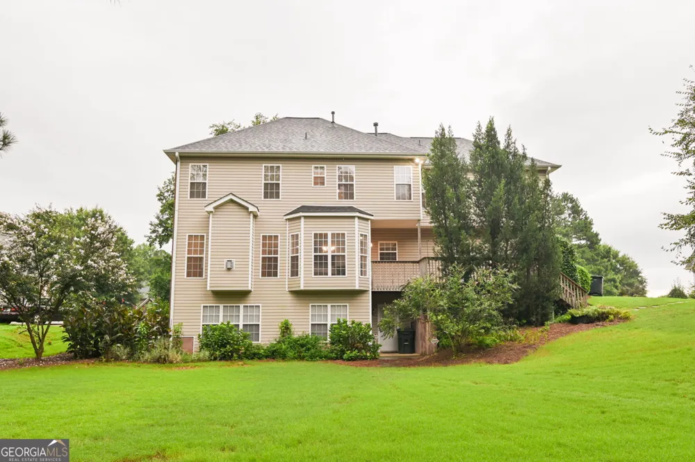 233 Thorn Berry Way Conyers, GA 30094