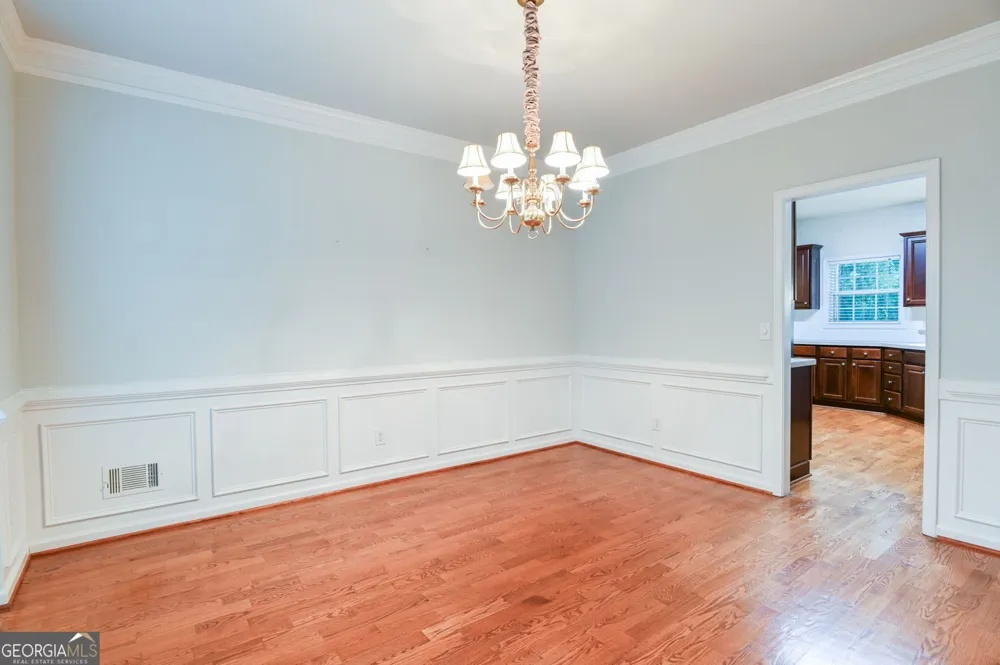 233 Thorn Berry Way Conyers, GA 30094