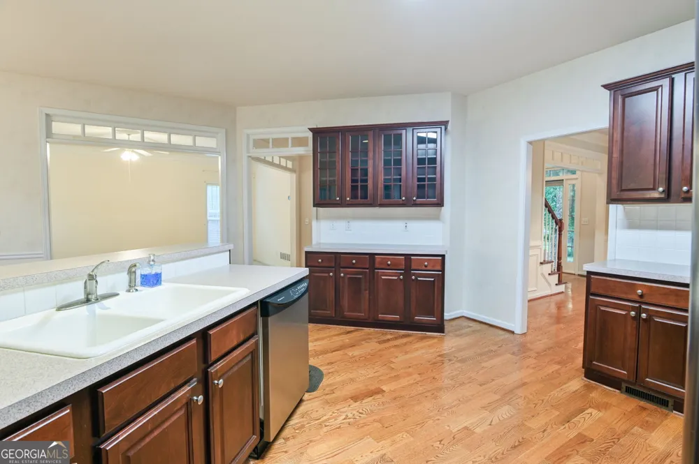 233 Thorn Berry Way Conyers, GA 30094